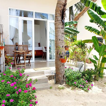 Lucky Spot Beach Bungalow Song Cau Exterior photo